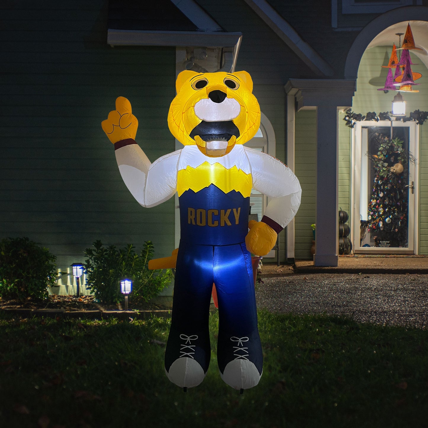Nuggets 7ft Yard Inflatable Mascot Rocky